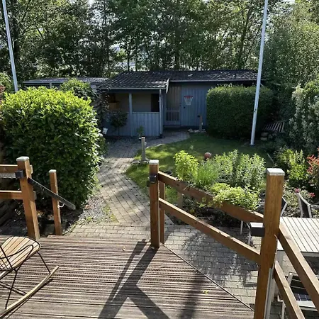 Bright With Free Parking And Access To Garden Privat bolig Odense